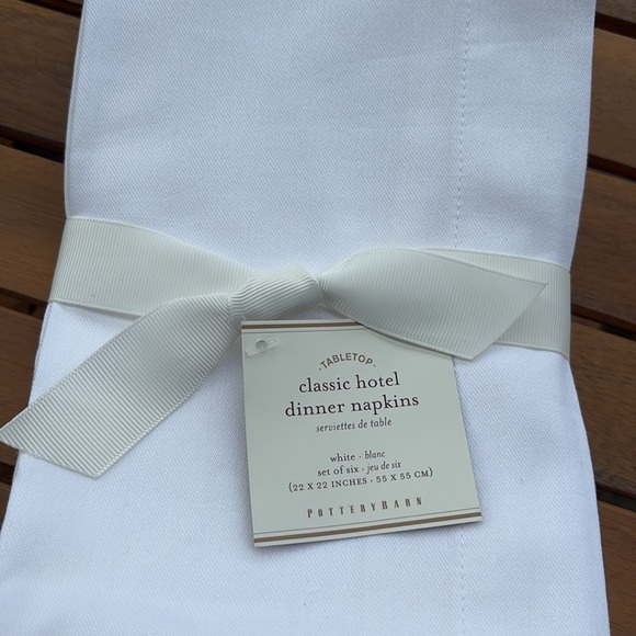 White Pottery Barn Classic Hotel Dinner Napkins Set of 6 - Picture 2 of 4
